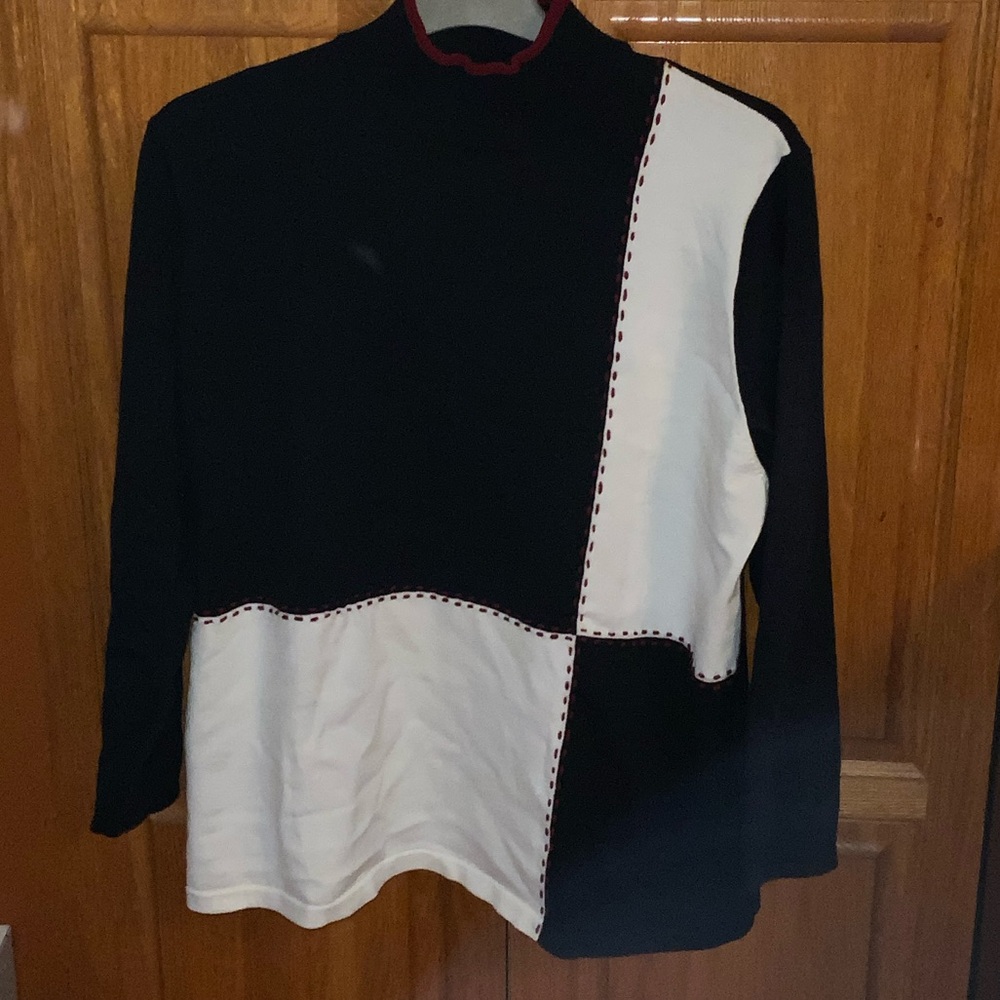 3$🤩Henri Pierre Long Sleeve Top